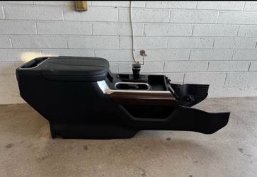 2023-2026 Silverado Sierra Center Console