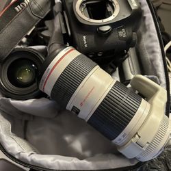 Canon EOS 5d Mark III DSLR camera with fitted EF 24-105 1:4 zoom lens 