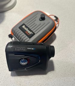 Bushnell Pro XE with Case