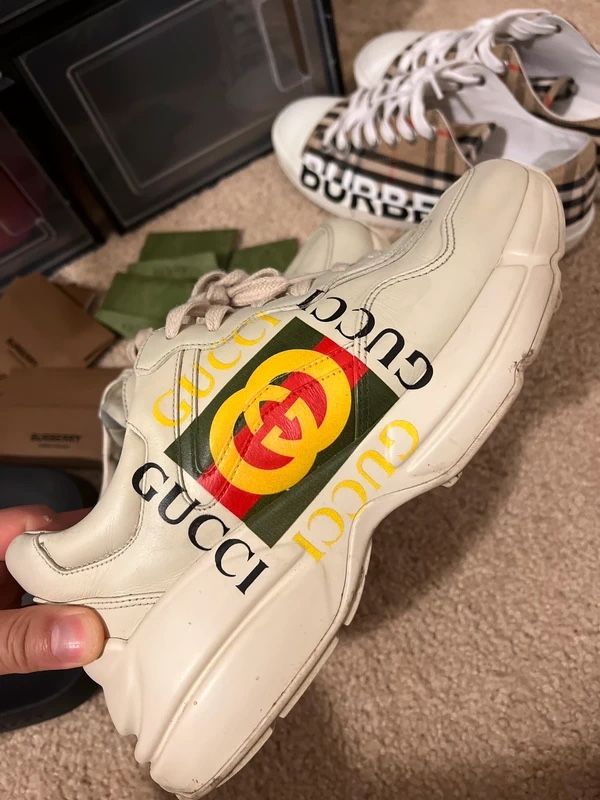 Authentic men's sports shoes