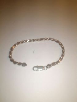 Ladies 8 in. Sterling Silver bracelet
