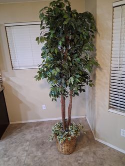 Faux Plant Tree