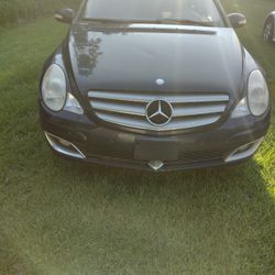 Mercedes -B  R500   Navy Blue