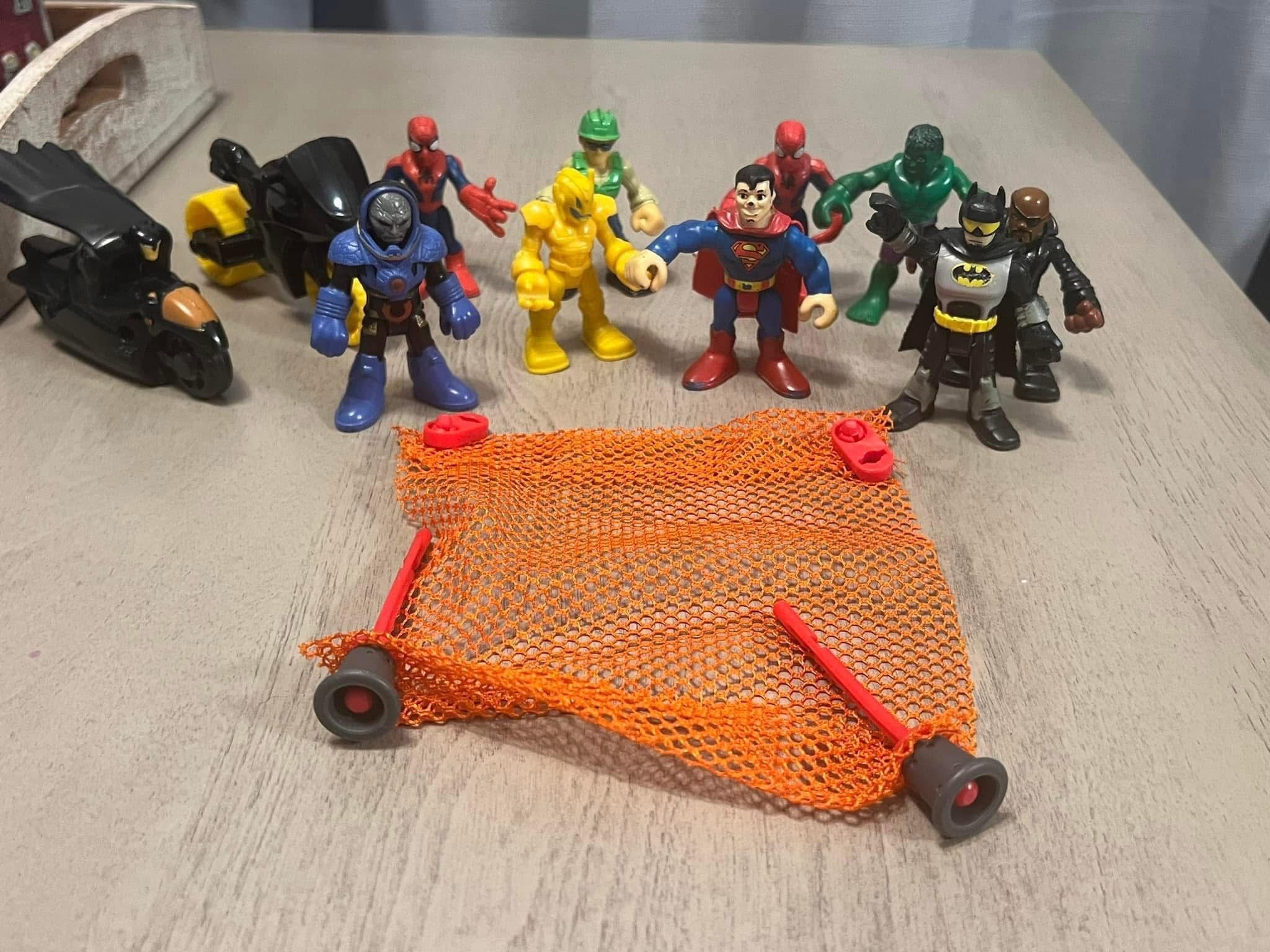 Super hero Figures