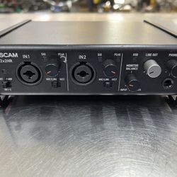 Tascam US-2x2HR High Resolution Versatile USB Audio Interface 