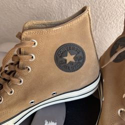 Converse Shoes Size 9