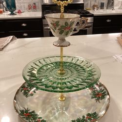 Vintage Ucagco Lusterware Christmas Holly 3-tiered server 15 x 11”