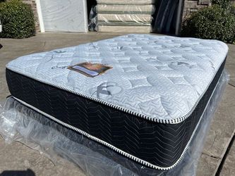 Full Orthopedic Supreme Ultra Plush Mattress!!