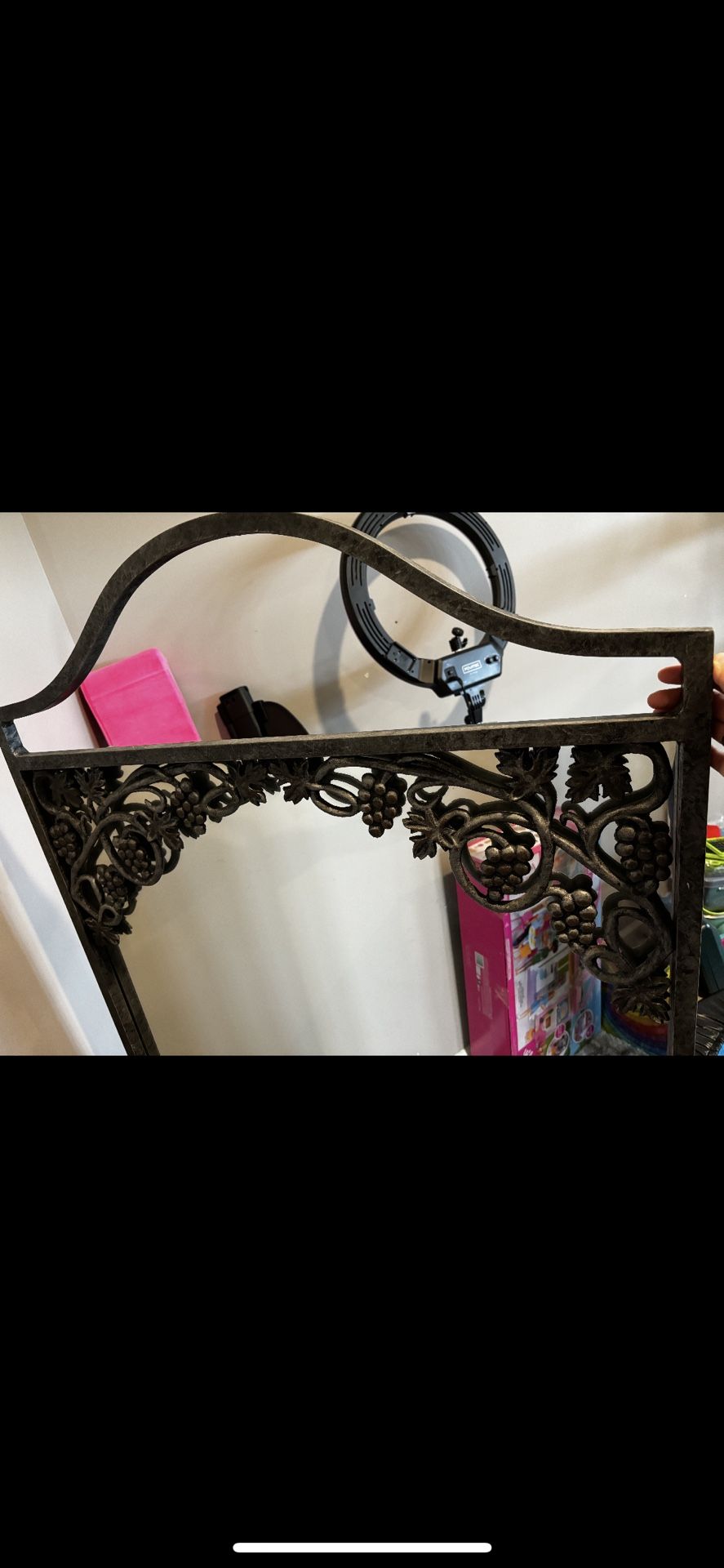 Entry Table & Mirror