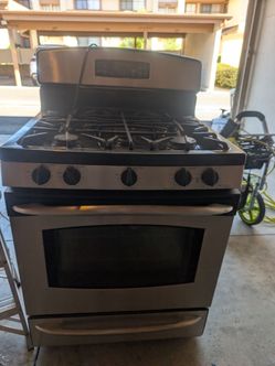 GE TrueTemp Gas Oven 5 Burners