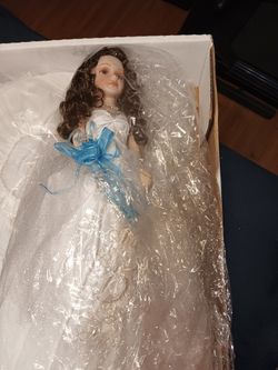 Quinceanera Doll