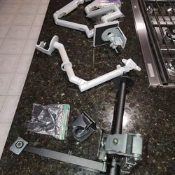 3 Monitor Stands 2 Dual 1 Single