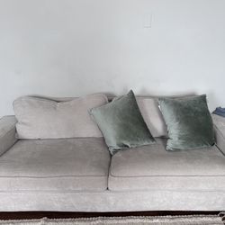 Sofa For Sell 