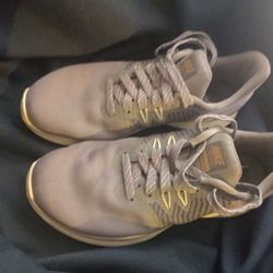 Women's Nike Shoes 