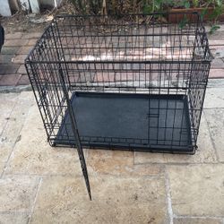 Dog Kennel /Crate 