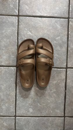 Shade shore sandals