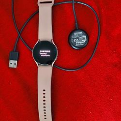 Samsung Galaxy Watch 4 (LTE + Bluetooth) - 40mm Pink Gold