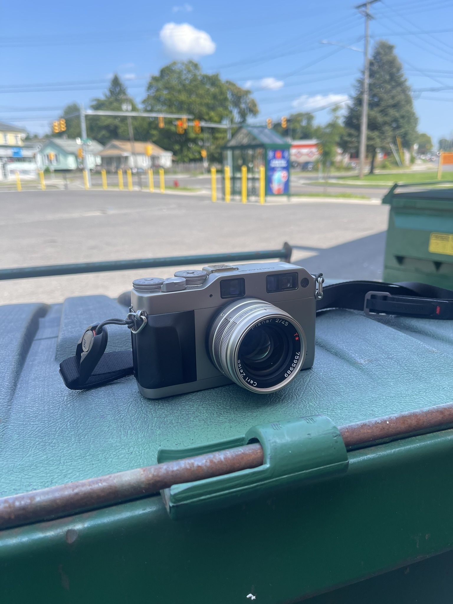 Contax G1 (Green Label) /w 45mm Lens