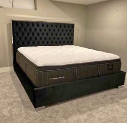 NEW Black/Chrome Queen & King Sized  Platform Bed Frame FINANCE $54 Down