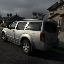 2005 Nissan Pathfinder
