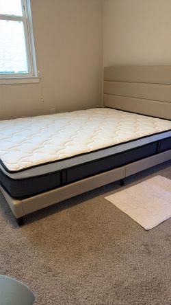 Queen Size 10" Medium Hybrid Last Foam Mattress