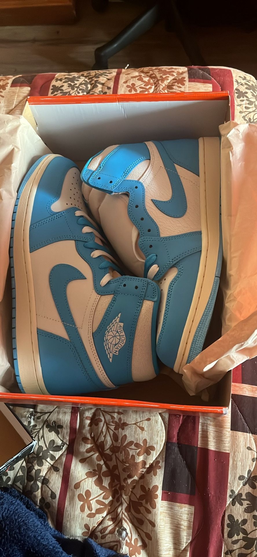 Jordan 1 Retro Og Hi UNC Reimagined Sz 10.5