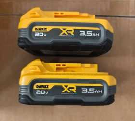 DEWALT 20V 3.5 Ah batteries