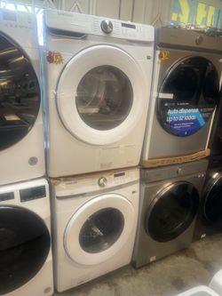 Samsung used washer & new dryer electric 220v/ ventless 27” width