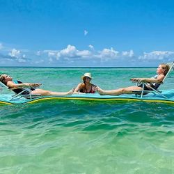 Aqua Lily Floating Mat – Like New, Heavy-Duty Foam Pad
