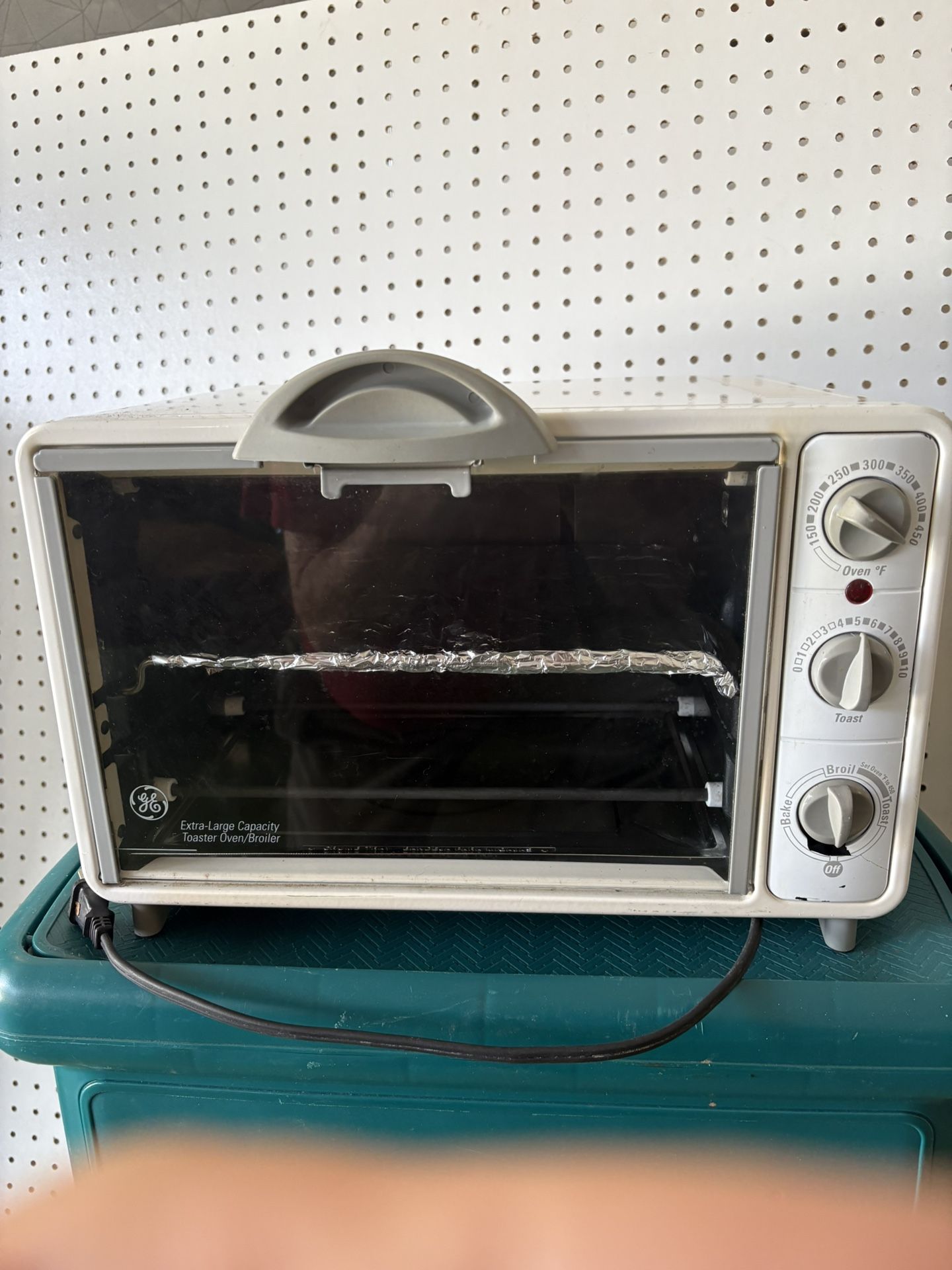 Toaster Oven/Broiler
