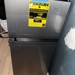 NEW - Never Opened Or Used Large Mini Fridge (PRICE NEGOTIABLE)