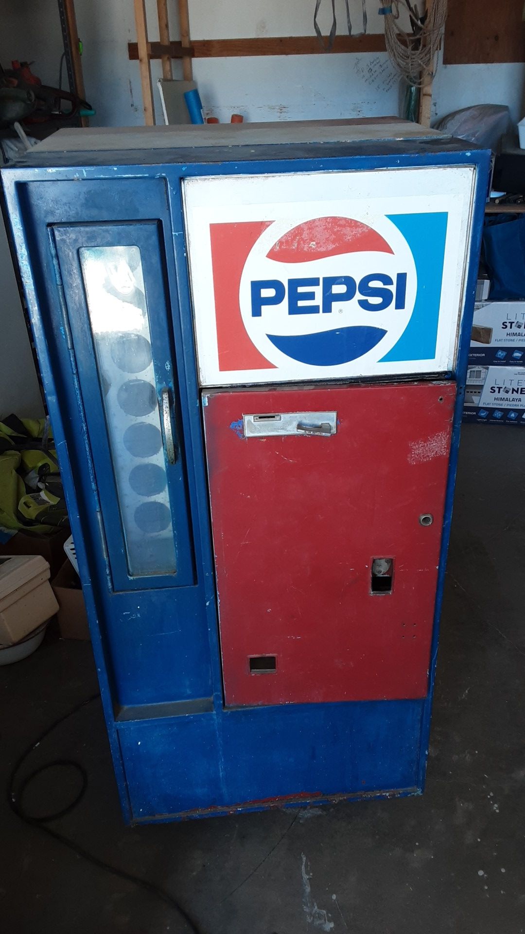 Antique Pepsi machine
