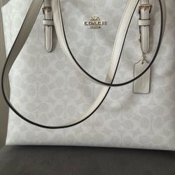 Coach Shoulder Bag 