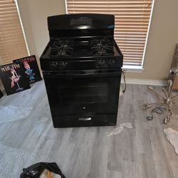 GE Gas Range