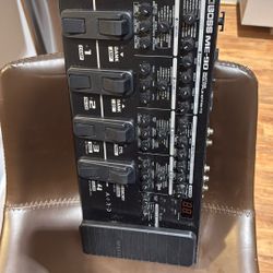   Boss ME-90 Guitar Sound Effect Pedal