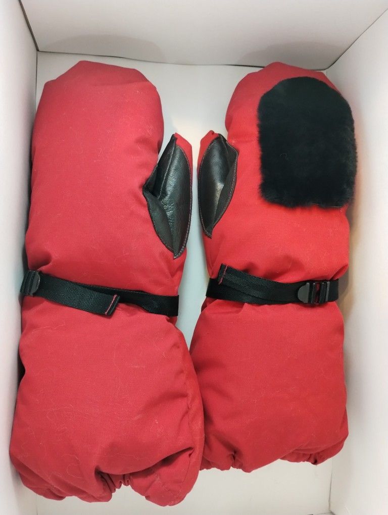 REI Co-op red/black down winter mittens/gloves, size medium 