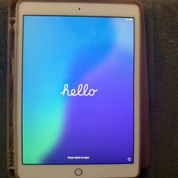 iPad 7th Generation 32 Gb Excellent Condition!!!