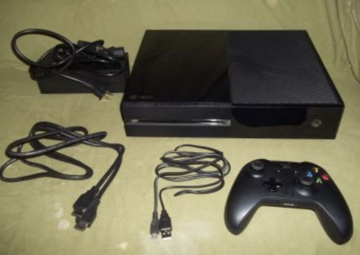 Xbox One Black 500GB with 3.5mm Jack Controller
