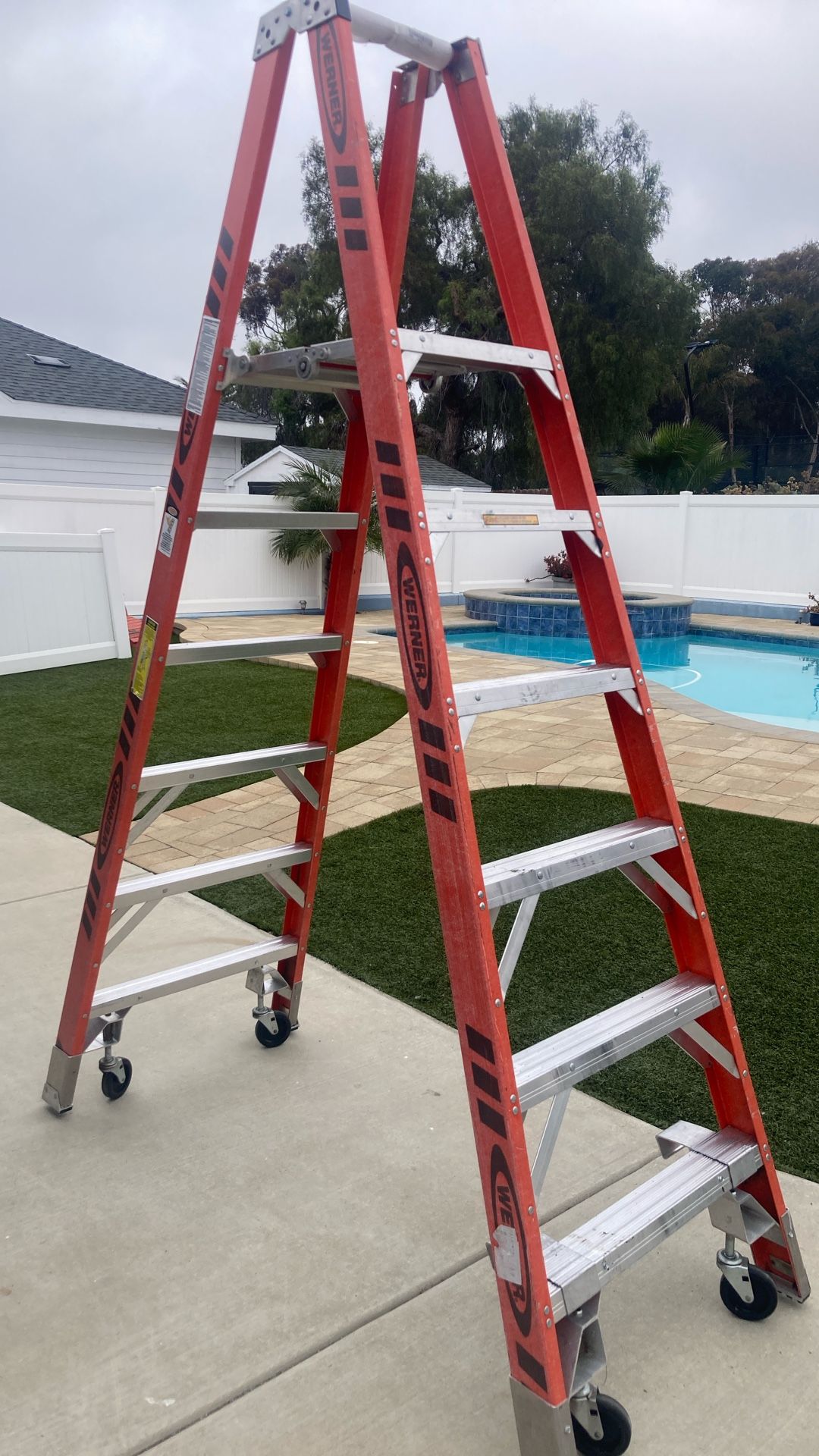 Werner Platform Ladder With Caster