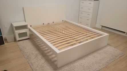 Queen High Bed Frame