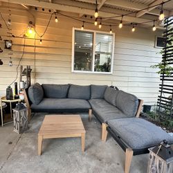 Outdoor Patio Set With Table $450
