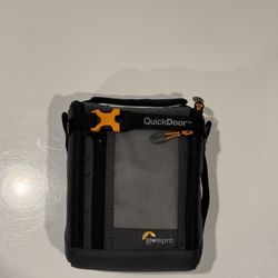 LowePro Camera Bag QuickDoor