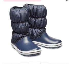 New Crocs Lined Winter Puff Boot Women's Size 11