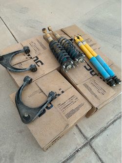 2016 Toyota Tundra TRD off-road OEM Bilstein/TRD Suspension Packsge- 71K mikes