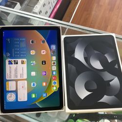iPad Air 5th Generation Wifi Only 64Gb Open Box  