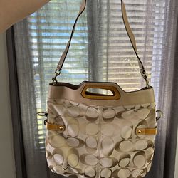 VINTAGE COACH PURSE