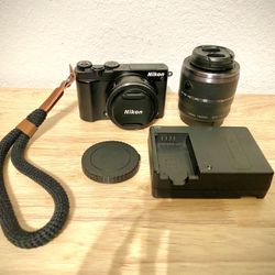 Nikon 1 J5 Mini Mirrorless Camera
