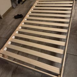 New Wood Twin Size Bed Frame 