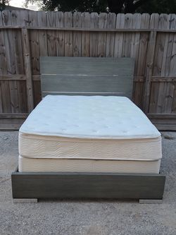 Queen size bed frame with mattress and box spring in great condition