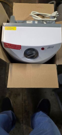 2+gallon  under sink water heater for instant hot water for sink and dish washer110  volts